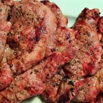 Marinierte Schweinesteaks